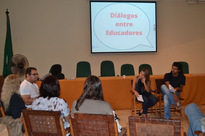 INSCRIÇÕES ABERTAS – DIÁLOGOS ENTRE EDUCADORES (05/09/2014)